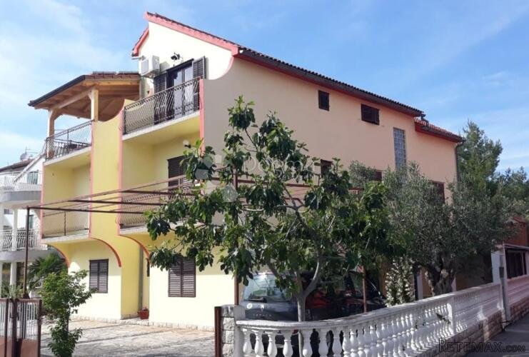Prekrasna kuća Vodice