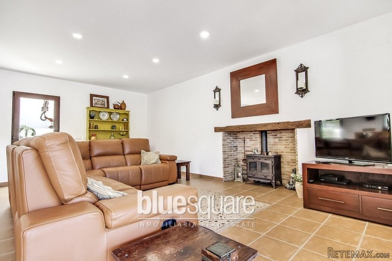 Exclusivity modern build villa El Portet - 2