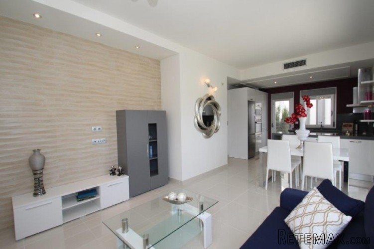 Apartment Property Type: &nbsp;2 Bedrooms.. - 3