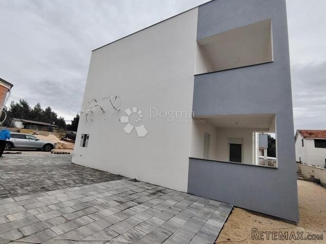 OBITEJSKI APARTMAN - NOVOGRADNJA - 3