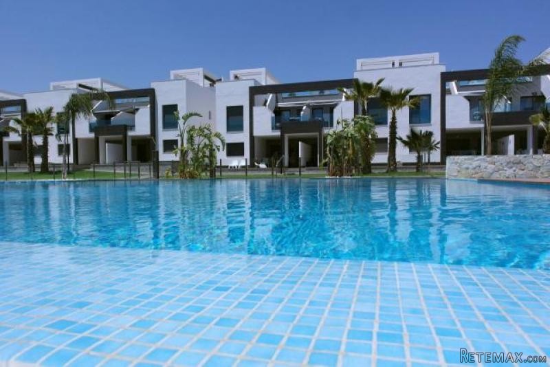 2 Bed 2 bath Apartments with Spa area.. - 2