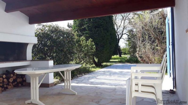 2 Bedroom House For Sale - 2
