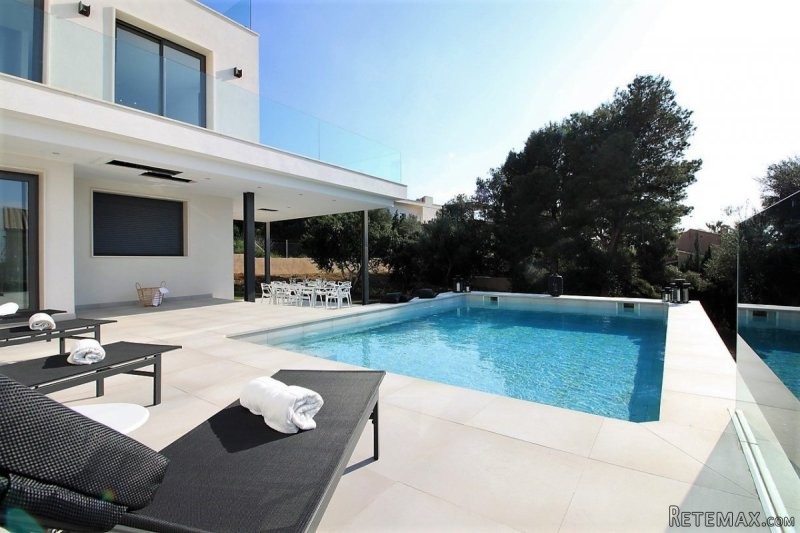 Luxury villa in Bonaire - 2