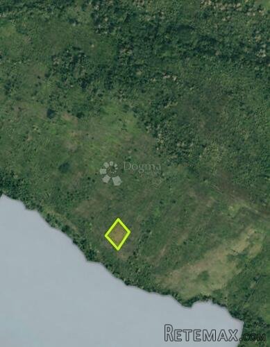 Prodaje se više poljoprivrednih zemljišta, Glina - 5.611m²