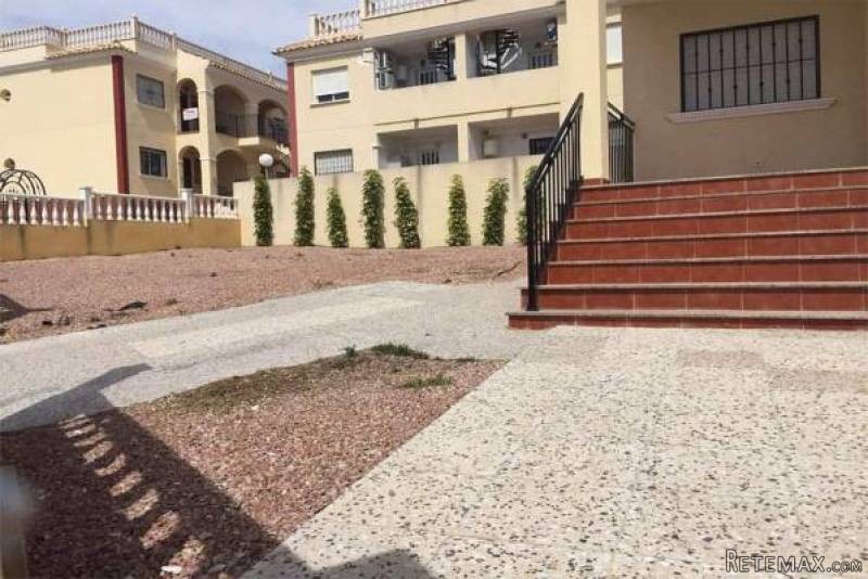 3 Bedroom 2 Bathroom Townhouse In.. - 2