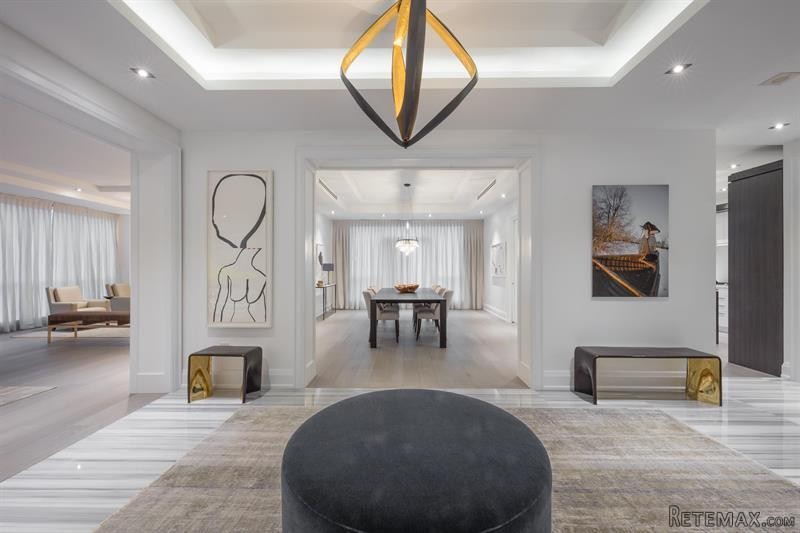 3 bedroom PentHouse For Sale: 112 St...