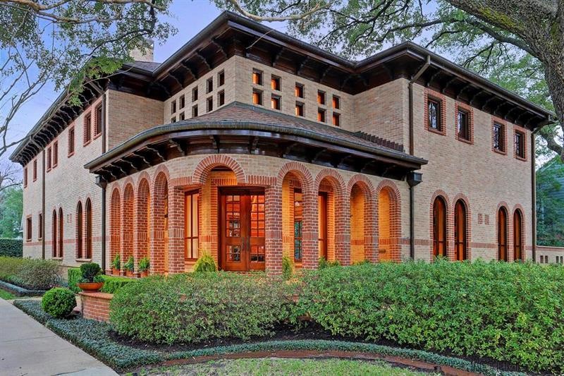 4 bedroom House For Sale: 6501 Brompton..