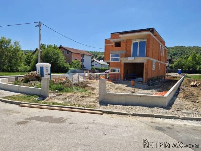Samobor, moderna obiteljska kuća 207 m2 s vrtom 530 m2 - 8