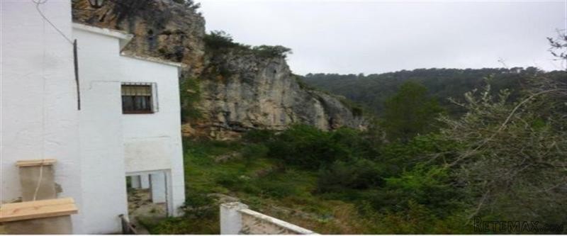 2 Bedrooms - Villa - Alicante - For Sale