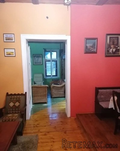 Prodajem trosoban salonski stan u Sremskoj Mitrovici - 9