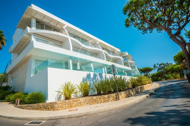 Stunning Three Bedroom Apartment