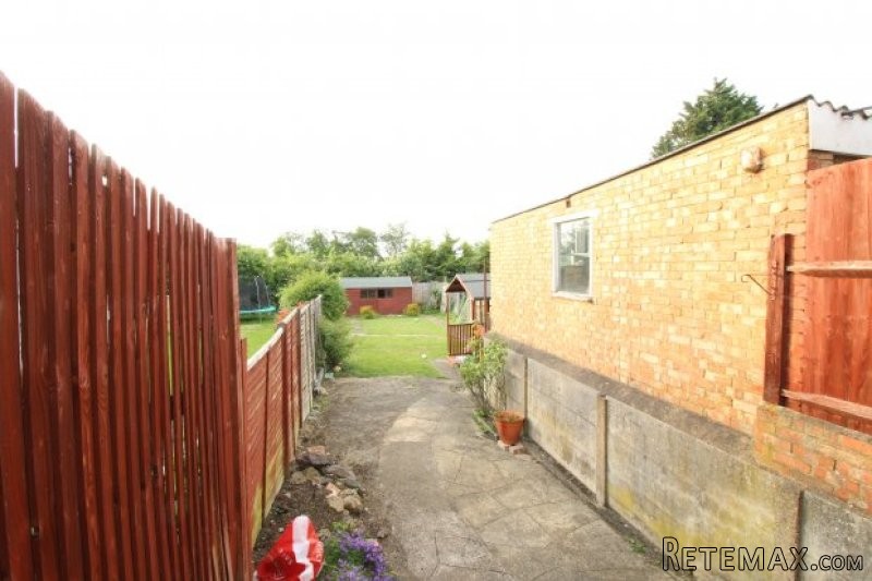 2 bedroom, Semi-detached House house.. - 2