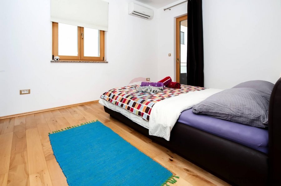Rovinj,veliki luksuzni stan sa garažom u borovoj šumi 250 m - 7