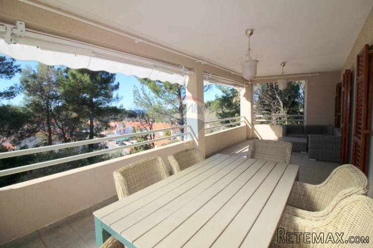 Poreč, luksuzan stan 800m od mora