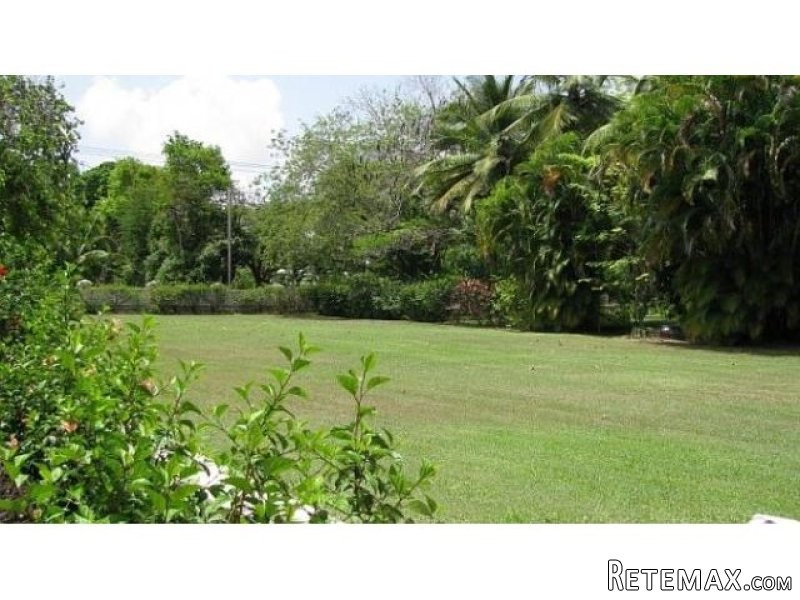 4 bedroom Property For Sale: Reed.. - 2