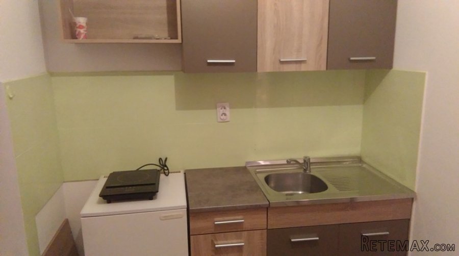 Prodajem stan na Zarkovu 20m2+15m2 terasa - 2