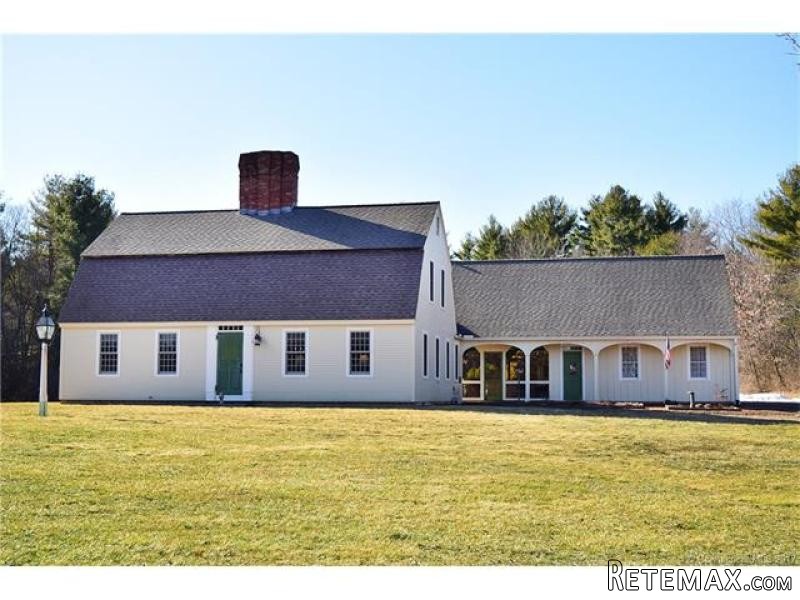 3 Bedrooms - Colonial - CT - For Sale