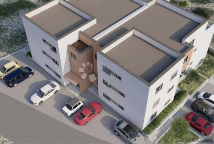 Žaborić - atraktivan trosoban stan 150 m od mora - 3