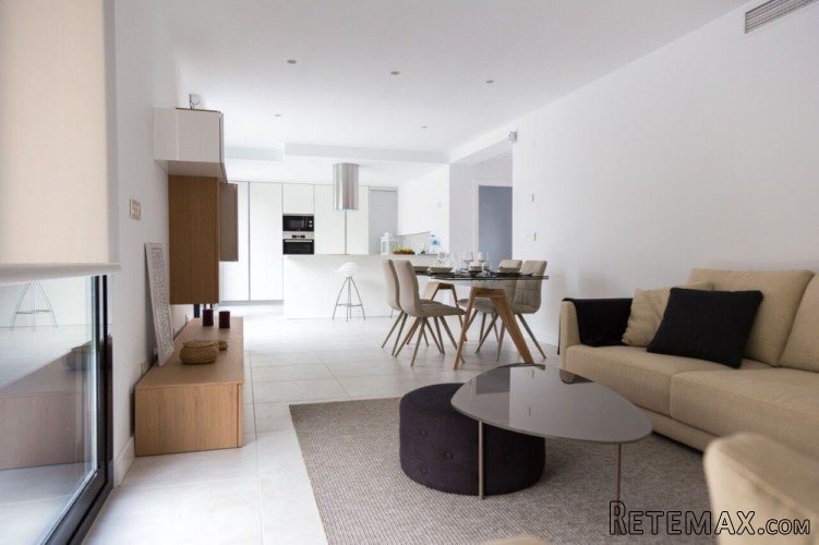 DetachedVilla Property Type: &nbsp;4 Bedrooms.. - 3