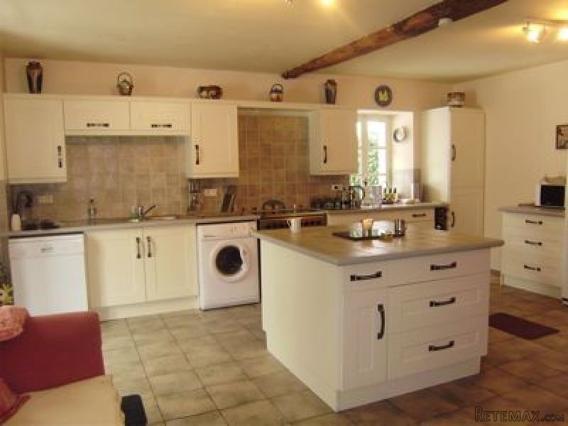 2 Spacious Houses + Swimming Pool - 2