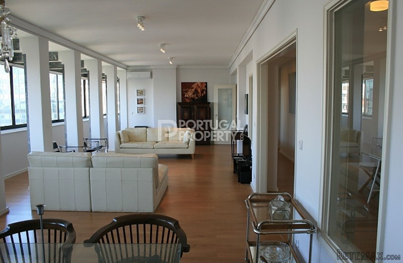 Luxury Apartment in Central Lisbon - 2