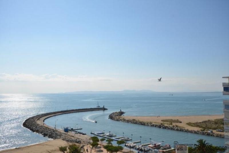 ROSES SANTA MARGARIDA: Penthouse in a.. - 2