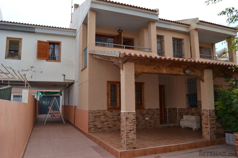 4 Bedrooms - Villa - Murcia - For Sale