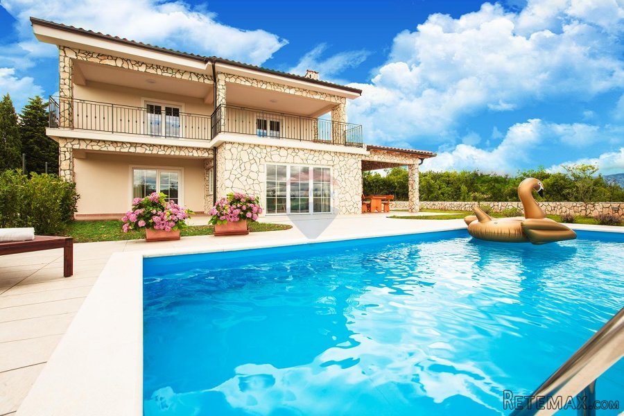 Otok Krk, Dobrinj villa sa bazenom i pogledom na more