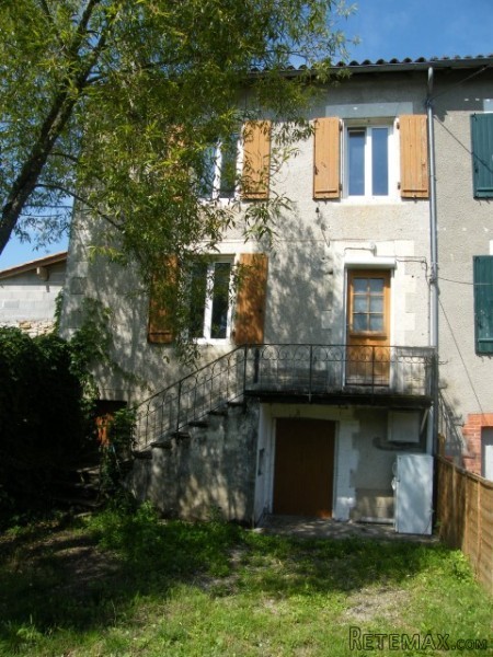 3 Bedroom Village House With Garden And..