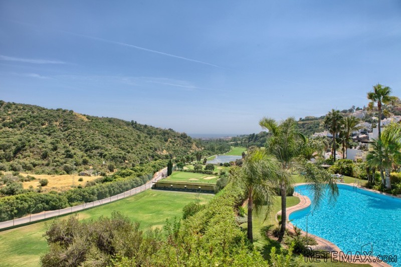 3 Bedrooms - Apartment - For Sale