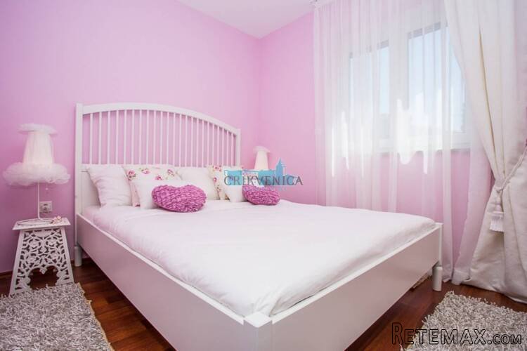 Crikvenica - kuća s 5 apartmana, garažom, 9 parkirnih m.. - 5