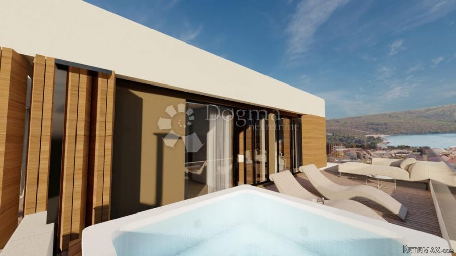 PRIMOŠTEN- LUKSUZNI PENTHOUSE SA SAVRŠENIM POGLEDOM - 5