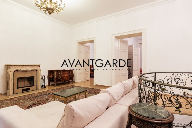 Spacious classic Viennese apartment in.. - 2