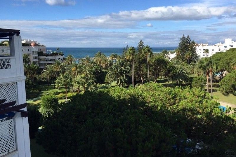 4 Bedrooms - Apartment - Malaga - For.. - 2