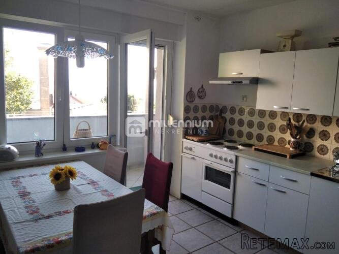 Zamet, 40m2, 1-sobni stan s lođom