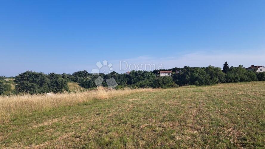 Kombinacija građevinskog i poljoprivrednog zemljišta - 3