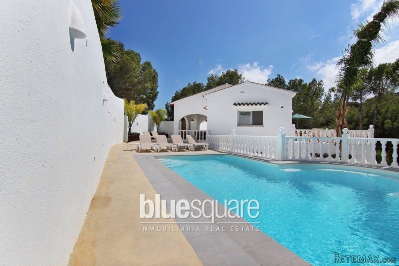 Beautifully completely renovated 4..