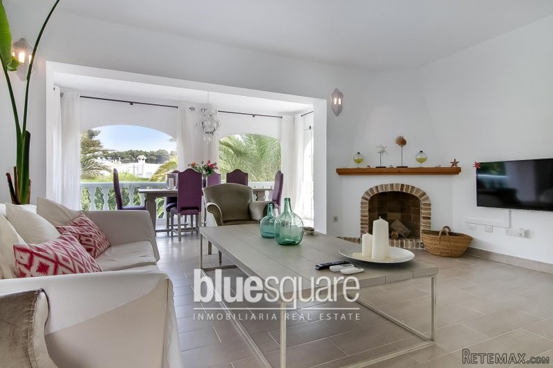 Detached villa in a fabulous location.. - 2