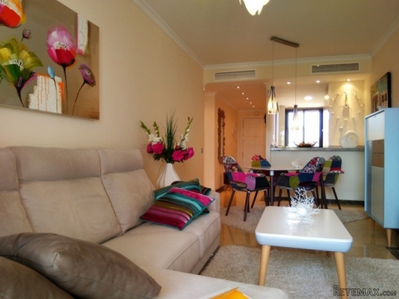 2 bed Apartment in CALANOVA