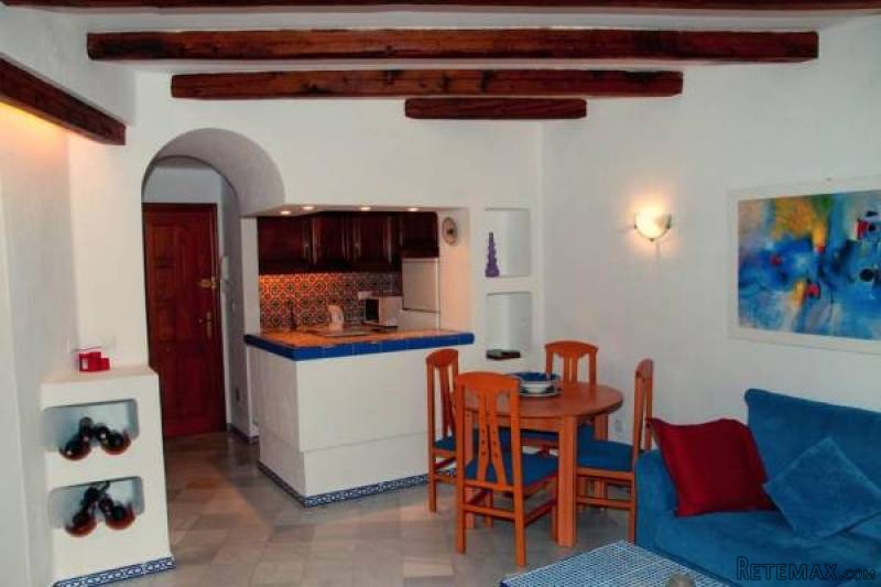 2 Bedroom 1 Bathroom Apartment In.. - 2