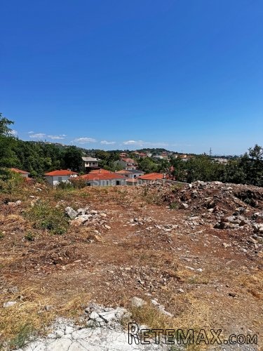 MATULJI - CENTAR, građevinsko zemljište na odličnoj lo..