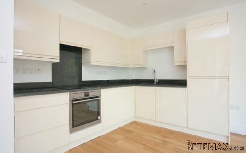 Battersea Park Road - 2