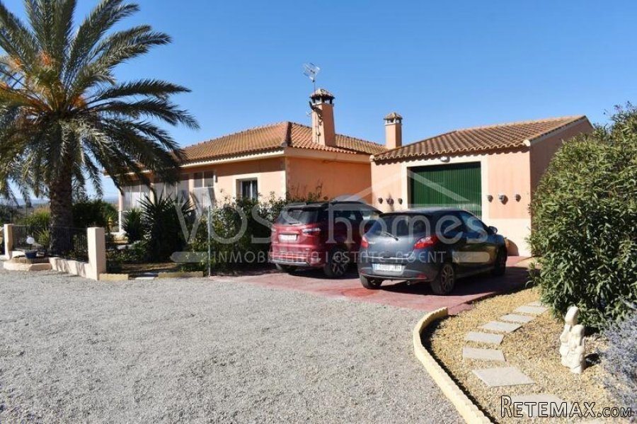 RESERVED APRIL 2022 WITH VOSS HOMES - An immaculately.. - 2