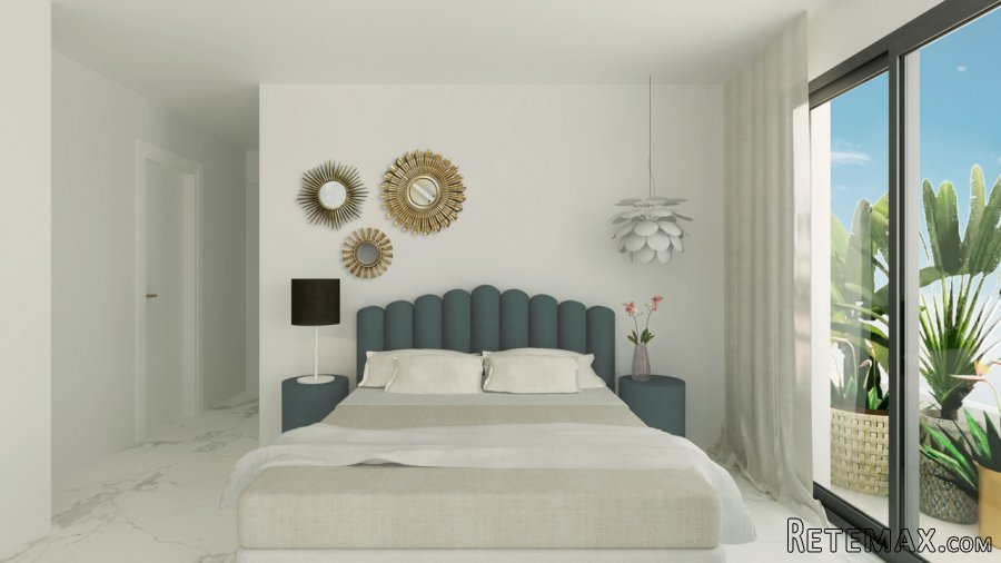 Less than 500 metres from the beach with a modern design.. - 4