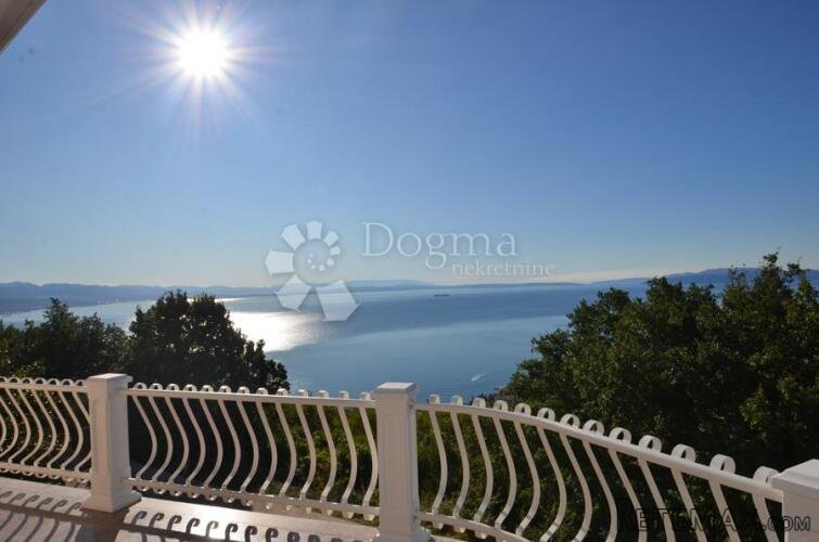 Opatija, Vila s panoramskim pogledom