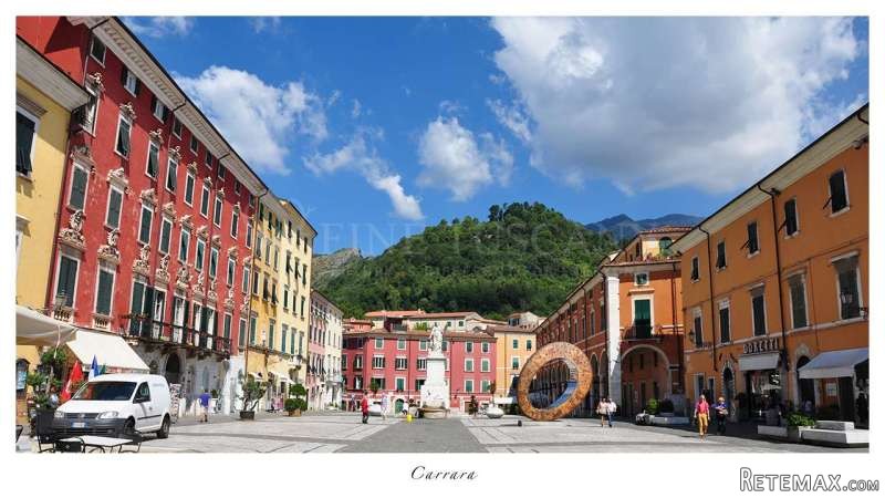 Rustic Apartment for sale in Carrara