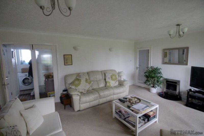 2 bedroom, Flat house for sale - 2