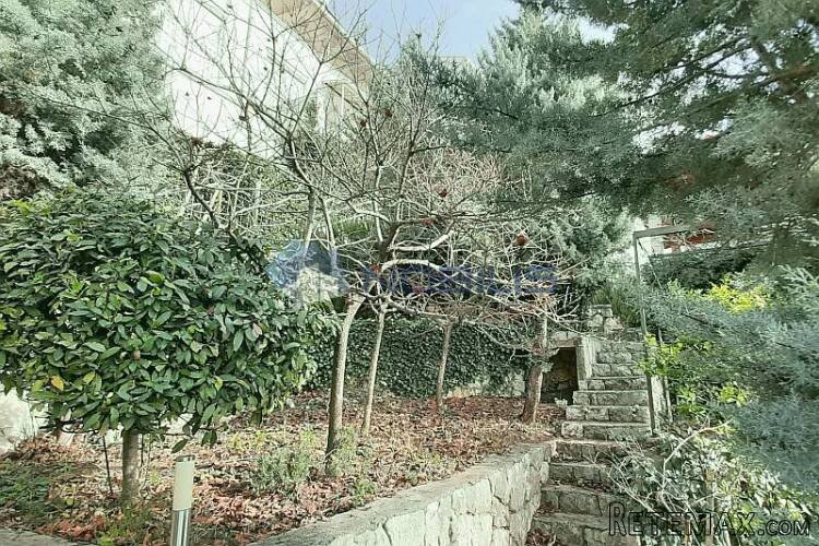 Neum kuća 440 m2 sa 9 stanova - 7