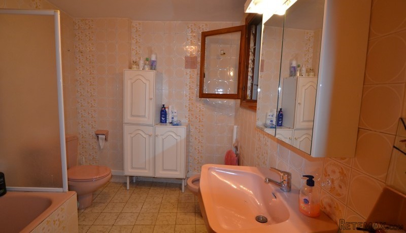 V1482 - Spacious 3 Bed, 2 Bath.. - 2