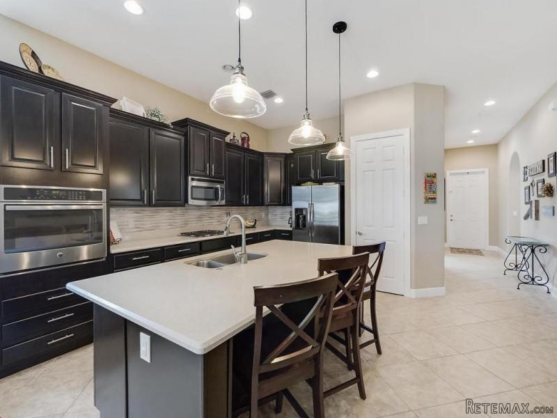 10322 Sw Westlawn Blvd, Port Saint.. - 2